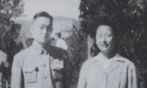 孕期脸上突然长红点-孕期脸上长了红点点怎么回事网 - 网站提供孕期脸上长了红点点怎么回事图片小常识、怀孕后脸上长红疙瘩